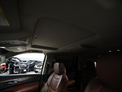 2019 Cadillac Escalade Luxury 4WD - Photo 35 - Addison, IL 60101