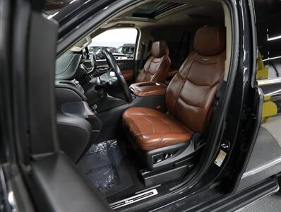 2019 Cadillac Escalade Luxury 4WD - Photo 33 - Addison, IL 60101