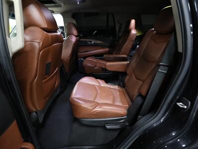 2019 Cadillac Escalade Luxury 4WD - Photo 27 - Addison, IL 60101