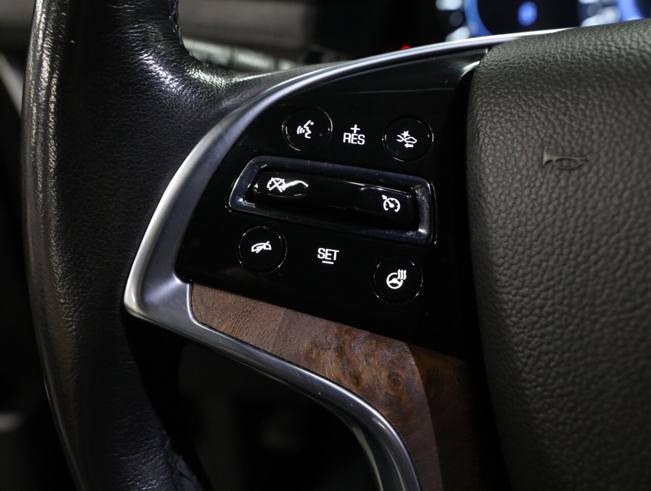 2019 Cadillac Escalade Luxury 4WD - Photo 41 - Addison, IL 60101