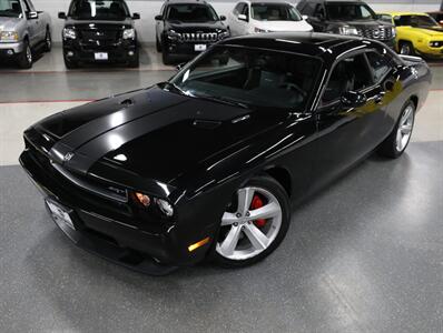 2009 Dodge Challenger SRT8   - Photo 2 - Addison, IL 60101
