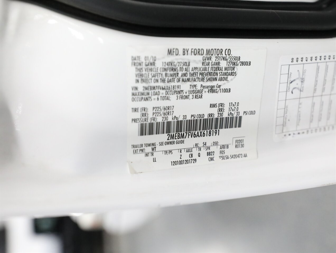 2010 Mercury Grand Marquis LS - Photo 35 - Addison, IL 60101