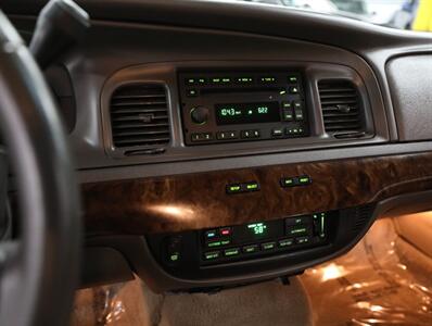 2010 Mercury Grand Marquis LS - Photo 31 - Addison, IL 60101