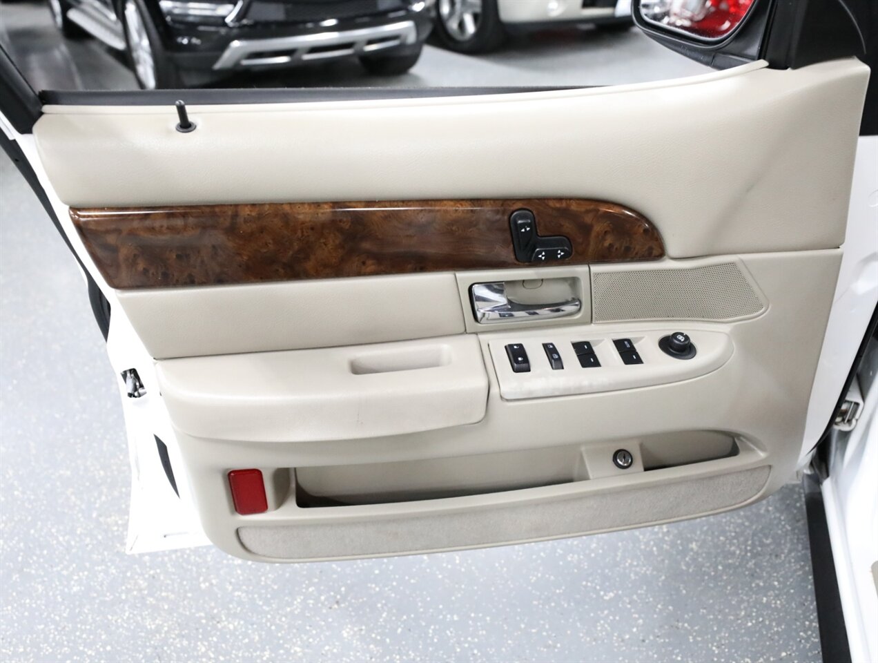 2010 Mercury Grand Marquis LS - Photo 28 - Addison, IL 60101