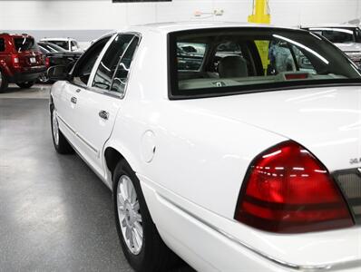 2010 Mercury Grand Marquis LS - Photo 14 - Addison, IL 60101