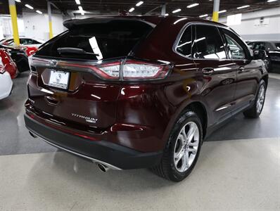 2017 Ford Edge Titanium AWD   - Photo 9 - Addison, IL 60101