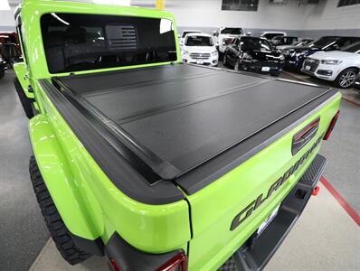 2021 Jeep Gladiator Mojave 4X4 - Photo 15 - Addison, IL 60101