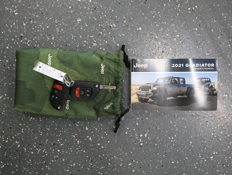 2021 Jeep Gladiator Mojave 4X4 - Photo 54 - Addison, IL 60101