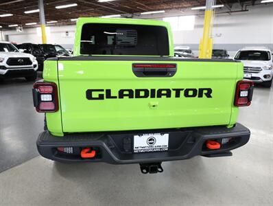 2021 Jeep Gladiator Mojave 4X4 - Photo 13 - Addison, IL 60101