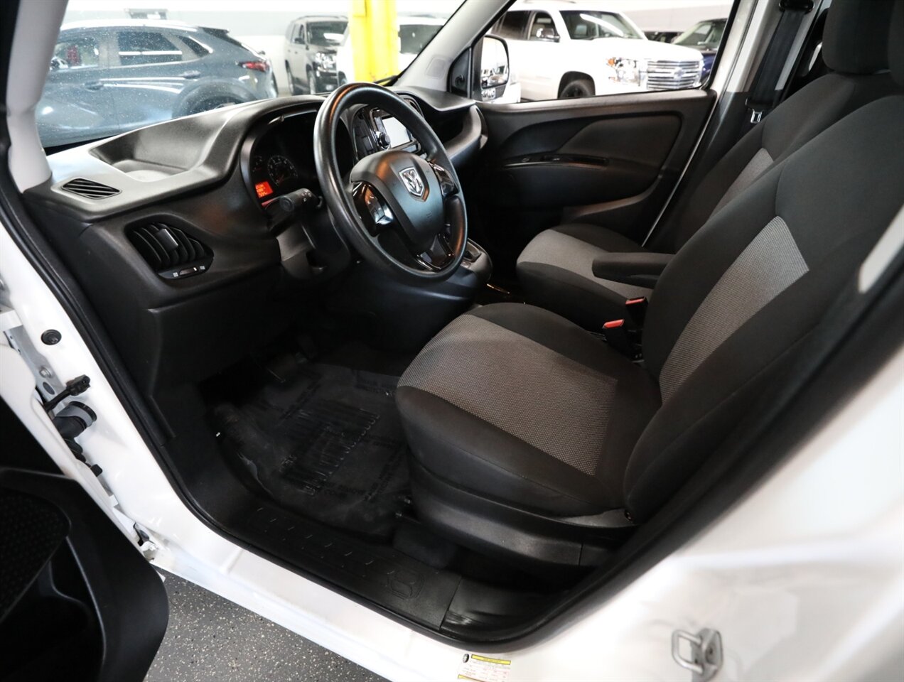 2018 RAM ProMaster Tradesman - Photo 29 - Addison, IL 60101