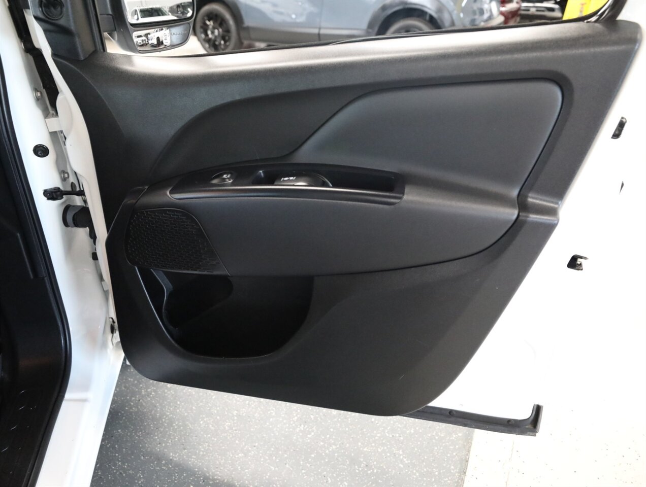 2018 RAM ProMaster Tradesman - Photo 15 - Addison, IL 60101