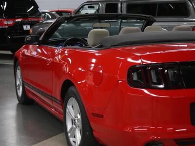 2014 Ford Mustang V6   - Photo 14 - Addison, IL 60101