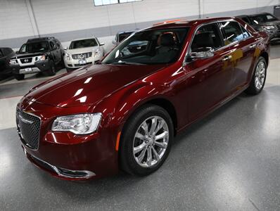 2018 Chrysler 300 Limited AWD   - Photo 4 - Addison, IL 60101