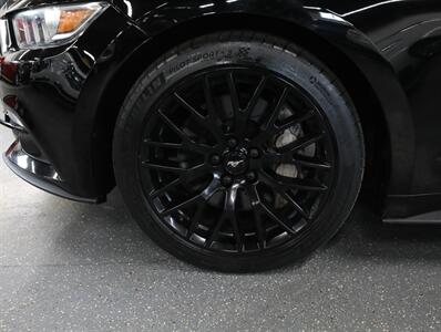 2015 Ford Mustang GT Premium Convertible - Photo 43 - Addison, IL 60101