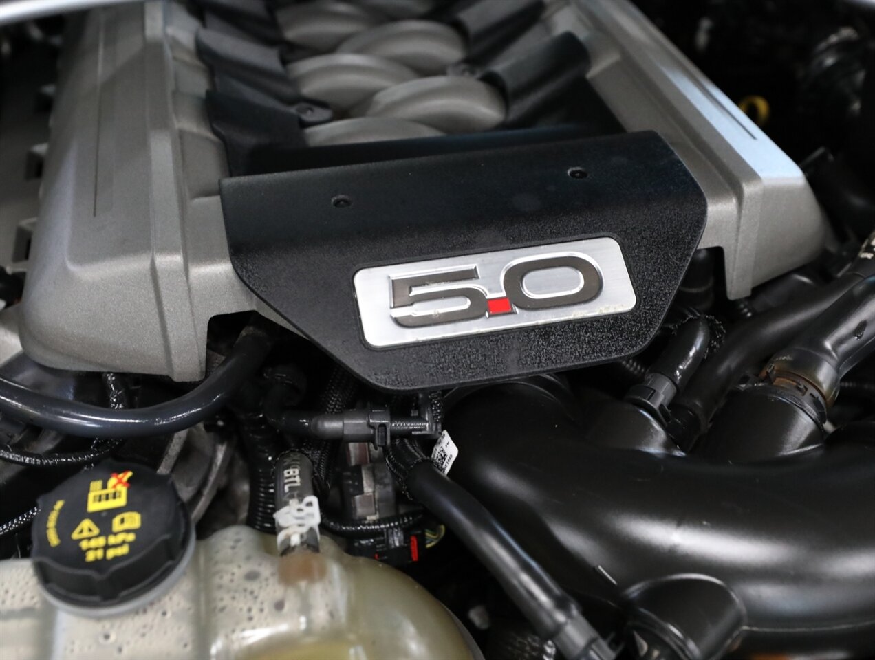 2015 Ford Mustang GT Premium Convertible - Photo 48 - Addison, IL 60101