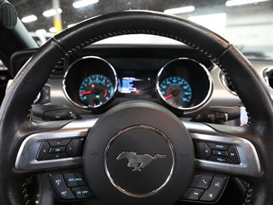2015 Ford Mustang GT Premium Convertible - Photo 33 - Addison, IL 60101