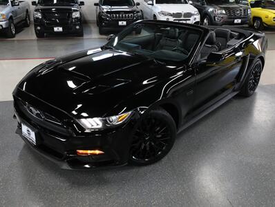 2015 Ford Mustang GT Premium Convertible - Photo 2 - Addison, IL 60101