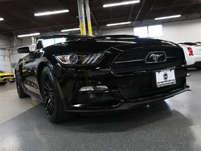 2015 Ford Mustang GT Premium Convertible - Photo 53 - Addison, IL 60101