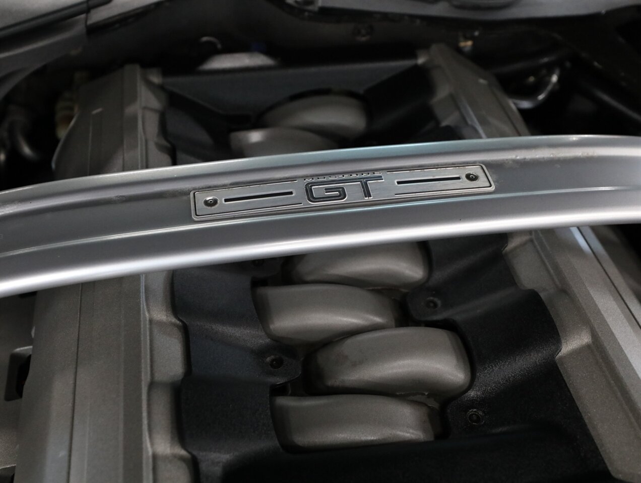 2015 Ford Mustang GT Premium Convertible - Photo 49 - Addison, IL 60101