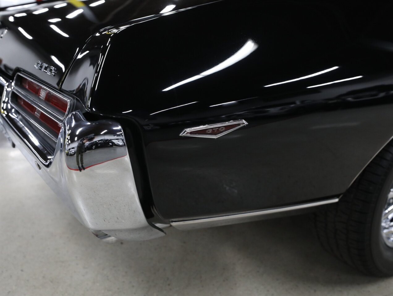 1969 Pontiac GTO - Photo 17 - Addison, IL 60101