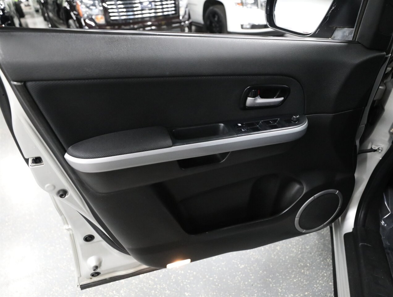 2008 Suzuki Grand Vitara 4WD - Photo 27 - Addison, IL 60101