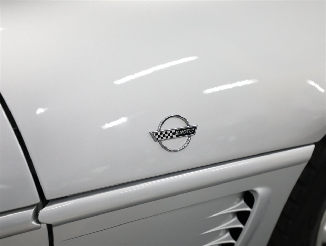 1996 Chevrolet Corvette Coupe - Photo 12 - Addison, IL 60101