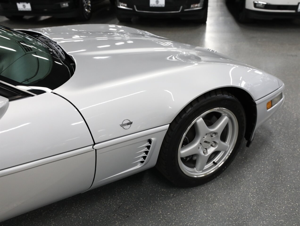 1996 Chevrolet Corvette Coupe - Photo 11 - Addison, IL 60101