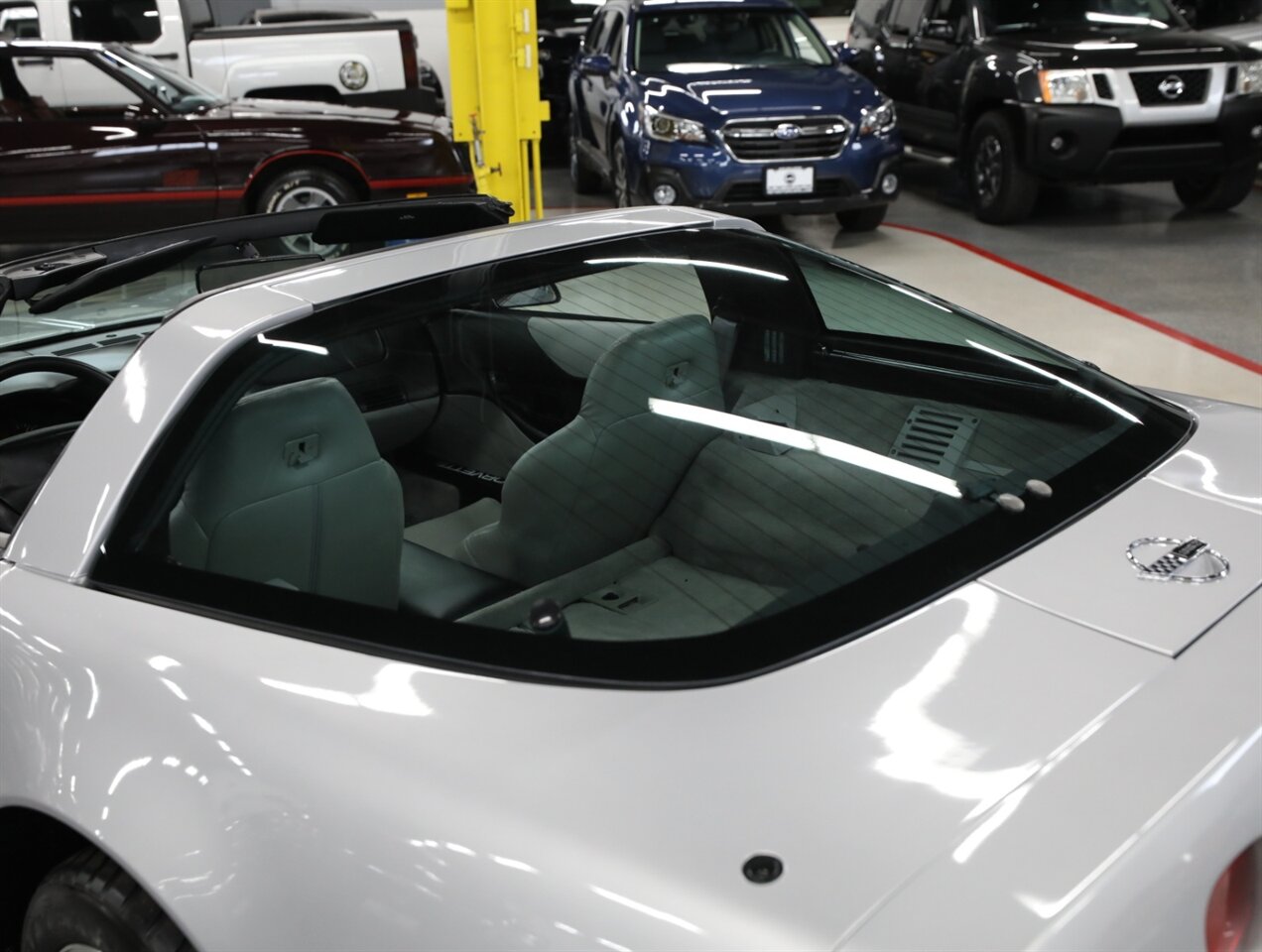 1996 Chevrolet Corvette Coupe - Photo 21 - Addison, IL 60101