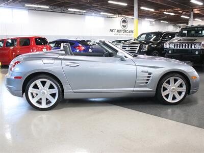 2005 Chrysler Crossfire Limited   - Photo 8 - Addison, IL 60101