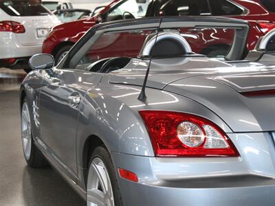 2005 Chrysler Crossfire Limited   - Photo 15 - Addison, IL 60101
