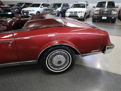 1983 Buick Riviera   - Photo 20 - Addison, IL 60101