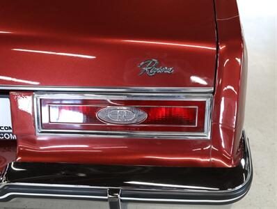 1983 Buick Riviera   - Photo 14 - Addison, IL 60101