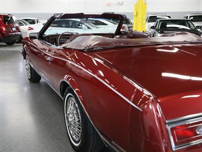 1983 Buick Riviera   - Photo 19 - Addison, IL 60101