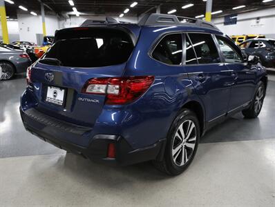 2019 Subaru Outback 2.5i Limited AWD   - Photo 9 - Addison, IL 60101