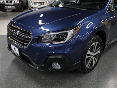 2019 Subaru Outback 2.5i Limited AWD   - Photo 3 - Addison, IL 60101