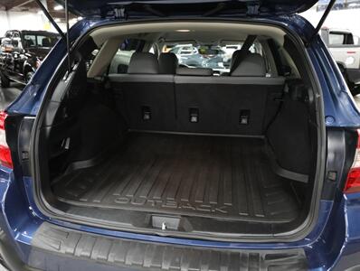 2019 Subaru Outback 2.5i Limited AWD   - Photo 21 - Addison, IL 60101