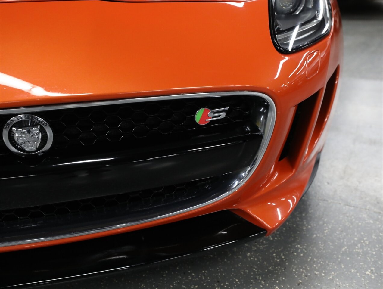 2014 Jaguar F-TYPE S Convertible - Photo 7 - Addison, IL 60101