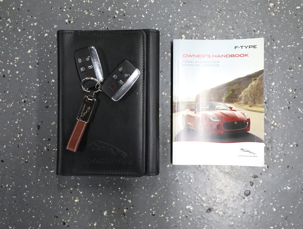 2014 Jaguar F-TYPE S Convertible - Photo 49 - Addison, IL 60101