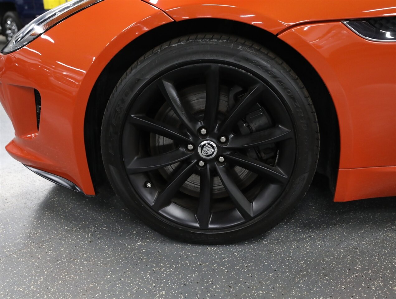 2014 Jaguar F-TYPE S Convertible - Photo 43 - Addison, IL 60101