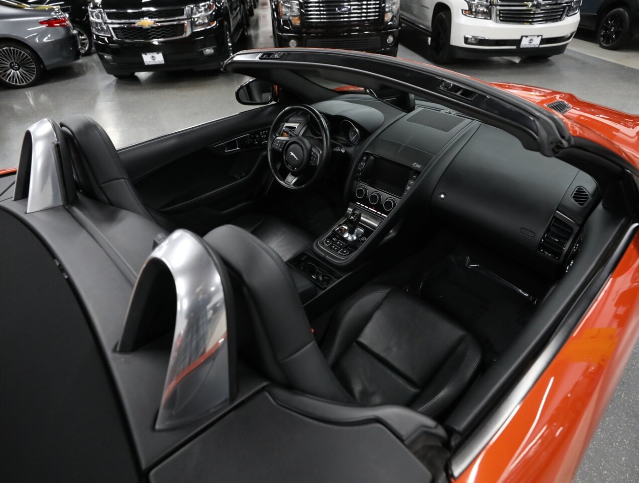 2014 Jaguar F-TYPE S Convertible - Photo 21 - Addison, IL 60101