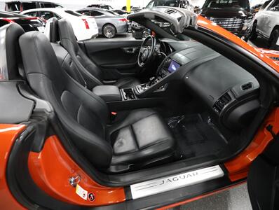 2014 Jaguar F-TYPE S Convertible - Photo 23 - Addison, IL 60101