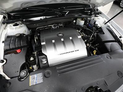 2010 Cadillac DTS   - Photo 43 - Addison, IL 60101