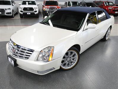 2010 Cadillac DTS   - Photo 2 - Addison, IL 60101