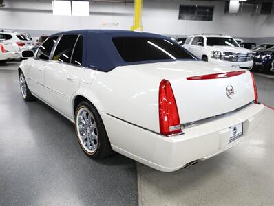 2010 Cadillac DTS   - Photo 15 - Addison, IL 60101