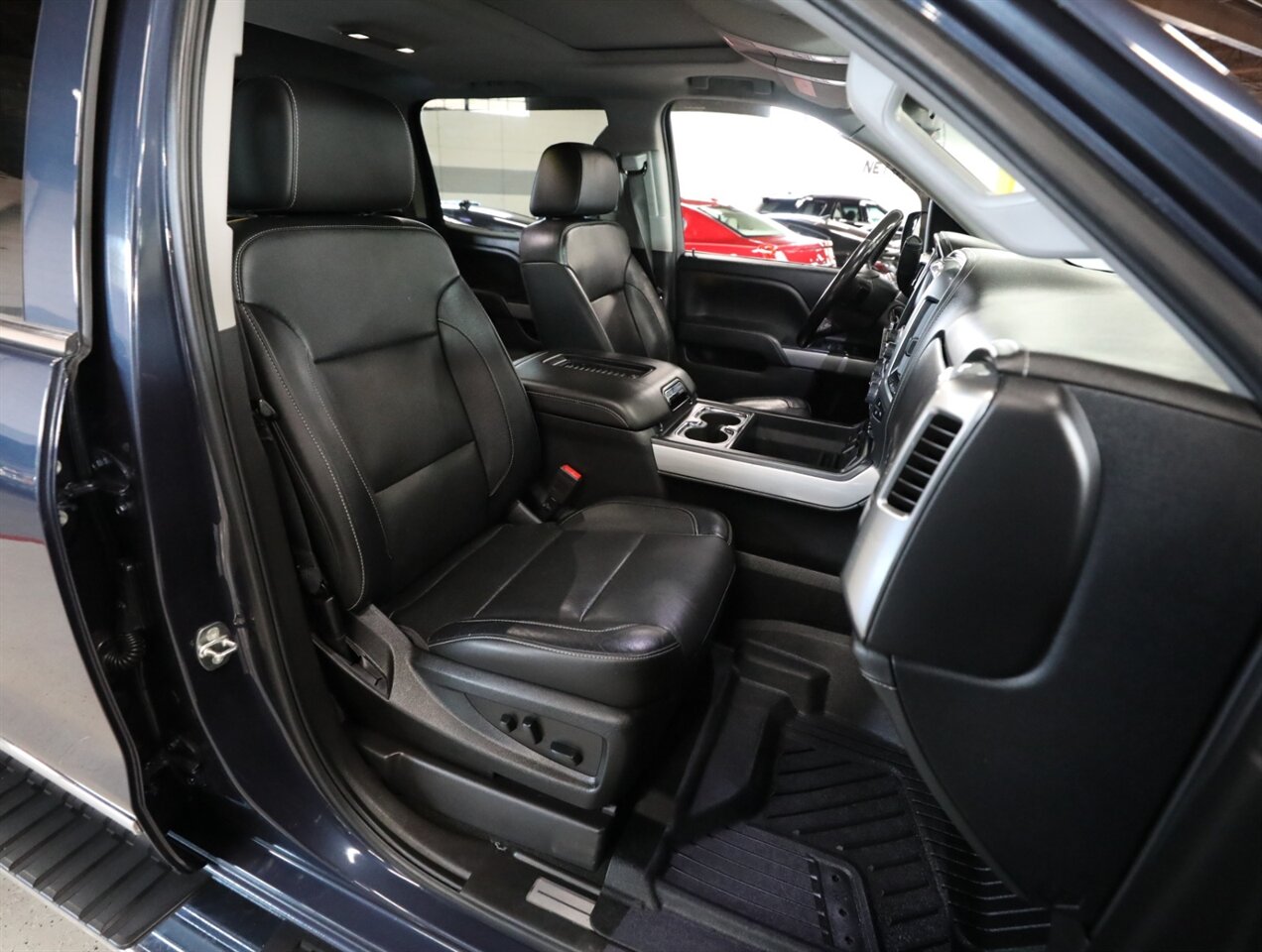 2018 Chevrolet Silverado 1500 LTZ Z71 - Photo 22 - Addison, IL 60101