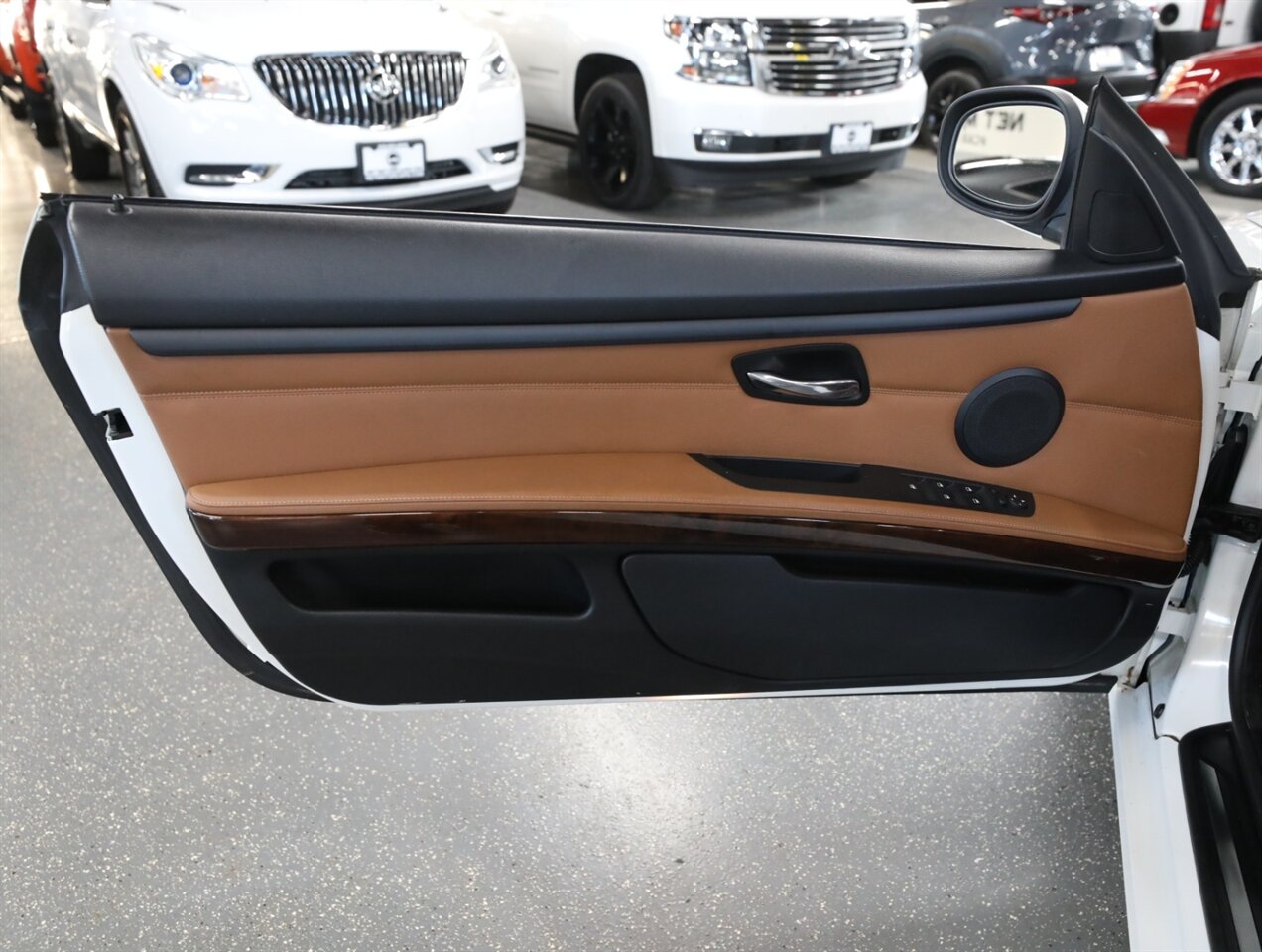 2013 BMW 3 Series 328i Convertible - Photo 22 - Addison, IL 60101