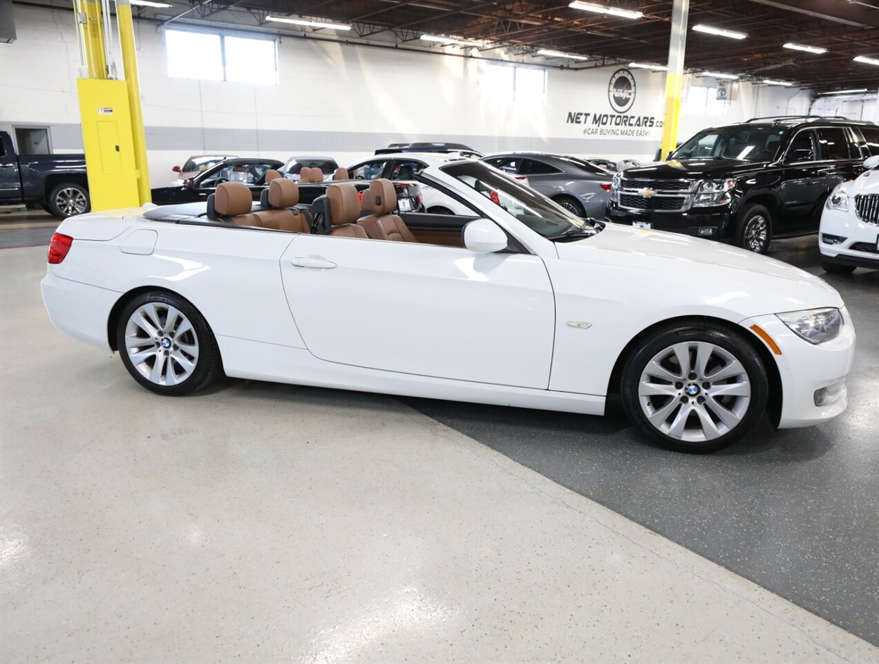 2013 BMW 3 Series 328i Convertible - Photo 8 - Addison, IL 60101