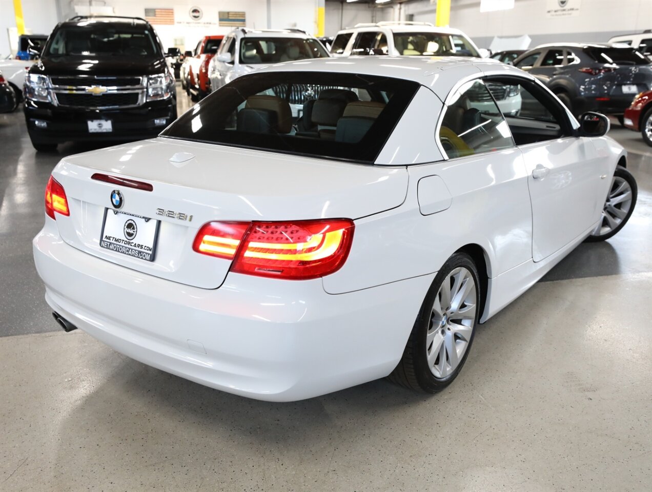 2013 BMW 3 Series 328i Convertible - Photo 36 - Addison, IL 60101