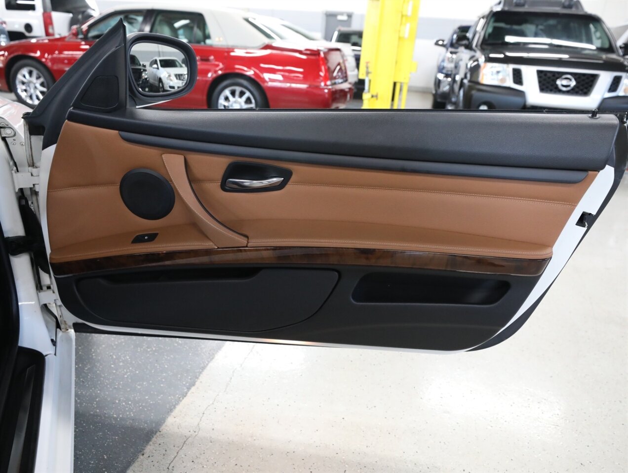 2013 BMW 3 Series 328i Convertible - Photo 16 - Addison, IL 60101