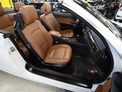 2013 BMW 3 Series 328i Convertible - Photo 18 - Addison, IL 60101
